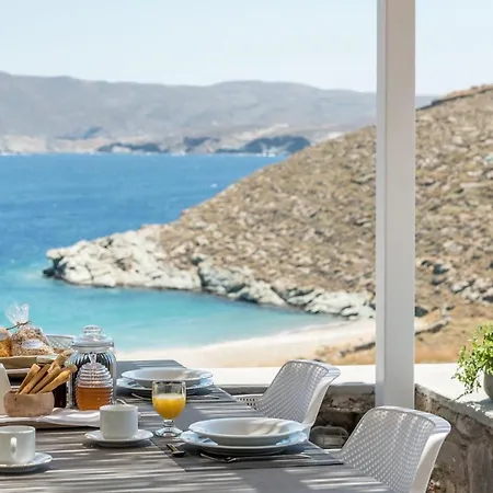 Eneos / Deluxe Villa *